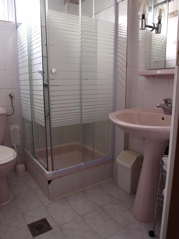 Angela Panzio Bed & Breakfast Berettyóújfalu Oda fotoğraf